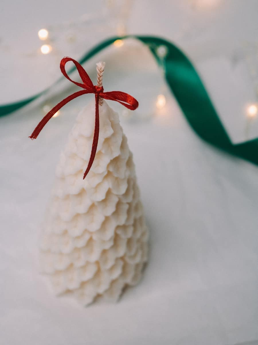 Aesthetic Christmas Tree - imagine 5